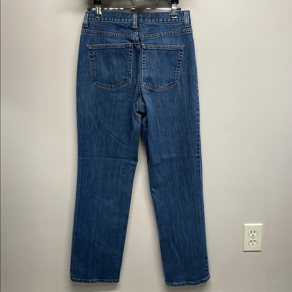 L.L. Bean Classic Mid Rise Straight Leg Denim Jeans 4 Reg - Picture 4 of 16
